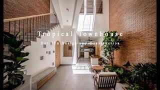 The three floors tropical townhouse brings the ambiance of a resort