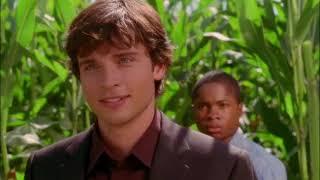 Smallville 2x04 - Jonathan destroys Clarks red kryptonite ring
