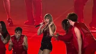 Taylor Swift - We Are Never Ever Getting Back Together ZIEH LEINE Live at Gelsenkirchen N3