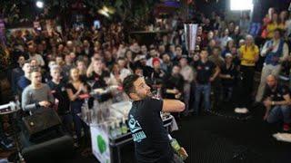 Самый лучший бармен мира Александр Штифанов выступает на OlyBet Flair Mania 2018