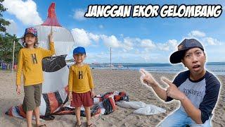 MAIN LAYANGAN JANGGAN HAMPIR JATUH DI PANTAI TERBANG SEBENTAR