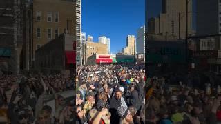 me & @marshmello shut down a whole block in Chicago and played a surprise set at Wieners Circle