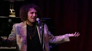 Ari Herstand interview with Chris Douridas Live from the Hotel Cafe