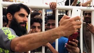 Misbah meets fans at Gaddafi Stadium   Quaid-e-Azam Trophy 2019-20