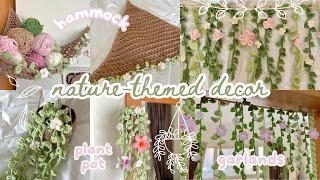 easy crochet room decor garlands hanging plant pot & yarn hammock nature-themed tutorials