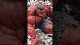 Queen Studios Hulk Collectible Alert  Cancelled Red General Ross Hulk - Limited Edition 