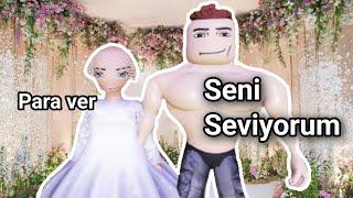 Robloxda Takipçimle Evlenip Düğün Yaptım....