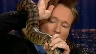 Late Night Clyde Peeling The Animal Expert 122804