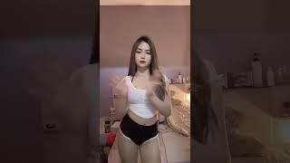 Cici dances before she sleeps  116 #hot #babe #vlog #video #shorts #tiktok #dance #viral #chindo