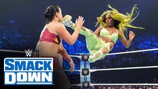 Sasha Banks Naomi & Aliyah vs. Shayna Baszler Natalya & Shotzi SmackDown Nov. 12 2021