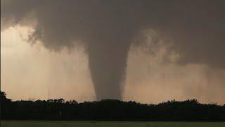 VIOLENT tornado near Eldorado Oklahoma