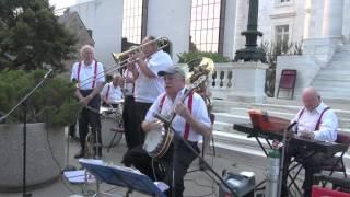 I Cant Give You Anything But Love played by Marshalls Dixieland Band