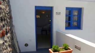 Esperas Traditional Houses - Oia Santorini Greece