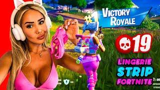 FORTNITE STRIP  1 KILL = REMOVE 1 ITEM *NO BLUR*