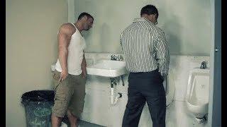 حمام الرجالة كوميدي   Gay Egypt Bathroom