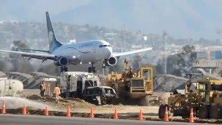 EN EL AEROPUERTO DE TIJUANA DESCARGANDO