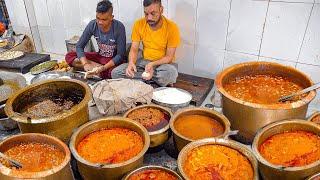 Indian street food - WORLDS BEST VEGETARIAN RESTAURANT -  Indian street food in Amritsar India