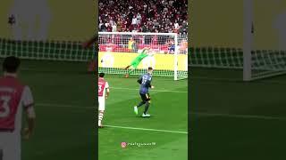 Cristiano Ronaldo ICONIC GOAL #cristiano #ronaldo #messi #football #fyp #viral #trending #shorts