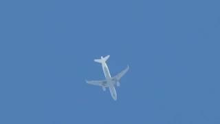 Airbus weird Sharp Turn  Linkskurve 270° in a few seconds?? No Sound