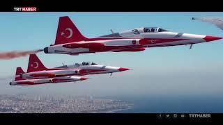 THYden TEKNOFESTte Türk Yıldızları ile THY uçağının tarihi uçuşuna klip