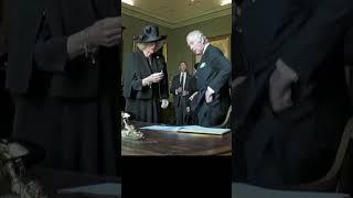 King Charles leaky pen. Charles III signing signature #princecharles #kingcharles #news