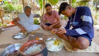 আলু সেদ্ধ ভাত এভাবে একবার খেয়ে দেখুন  Aloo Seddho Vaat village style eating process