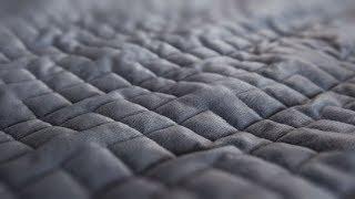 Designer cria o cobertor perfeito que se adapta ao corpo e acaba com a insônia