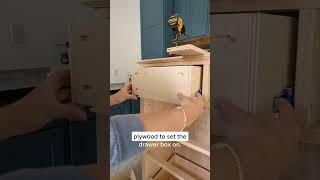 an easy way to install drawer slides #drawerslide #diywoodworking #woodworkingtips #diyfuture