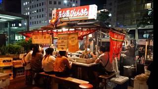 女性客や常連さんで行列＆満席の人気屋台！焼きラーメン・明太子餃子・チャーハンが旨過ぎる屋台｜Japanese street food