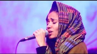 Nneka LIVE Walking - My Fairy Tales - Tour 2015 @JaminBerlin