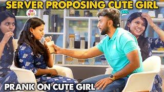 Coffee குடிக்க வந்த பெண்ணிடம் கலாட்டா செய்த குரு Server Proposing Cute Girl Prank @Kovai360