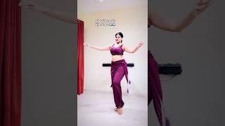 Basic Bellydance Combo on this 80s Classic Song #bollywood #bellydance #orientaldance #shorts