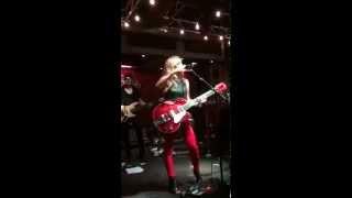 Morning Hangover Video Lindsay Ell Performs By the Way at BBR Music Groups CMA Pre-Party