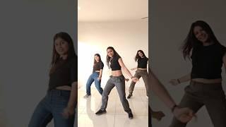 Tere Liye  Bollywood  Old Hits #rhythmdancestudio #tereliye #bollywood #oldhindisongs #dancevideo