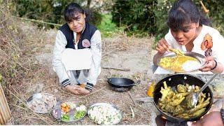 village girl cooking chicken feet with pumpkin gravy with beaten rice #villagelife #villagecooking