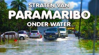 Straten van Paramaribo onder water...