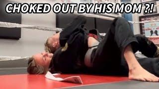 CHOKED OUT BY HIS MOM ? MOM VS SON #fight #fighting #fightingkids #train #training #submission