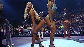 Torrie Wilson & Stacy Keibler Posedown 2.7.2002