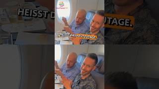 Lufthansa Premium Economy A380 und der Mandarinen-Joghurt-Streuselkuchen  YourTravel.TV