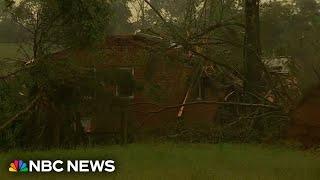 ‘Everything is gone’ Victim shares her story after Tennessee tornado