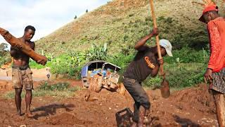 Madagascar the Corridors of Satan  Deadliest Journeys