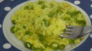 Risotto asparagi e zafferano -  semplice e gustoso