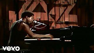 Nina Simone - I Wish I Knew How It Would Feel To Be Free Live at Montreux 1976