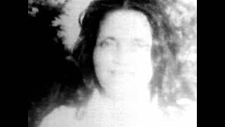 Precious Photos of Sri Anandamayi Ma In Sacred Samadhi