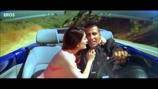 Kareena hot kiss with Akshay Kumar in CAR 1080p HD