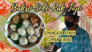 Bakso Solo Pak Tiyo sudah puluhan tahun berjualan