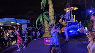 SeaWorld’s Summer Splashtacular Parade - SeaWorld San Diego