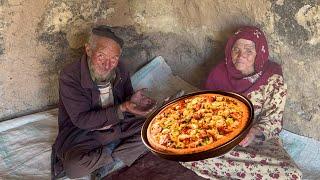 Cave dwellers making pizza for the First timeOld loversVillage life Afghanistan