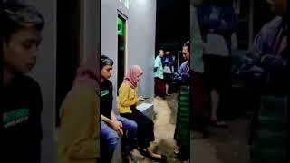 RAYAKAN TAHUN BARU DIKAMAR KETAHUAN BERBUAT M3SUM LANGSUNG DISIDANG WARGA