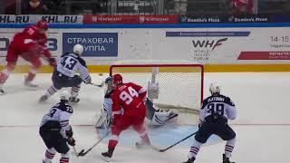 Vasyly Koshechkin in action during the Spartak @ Metalurg hockey game